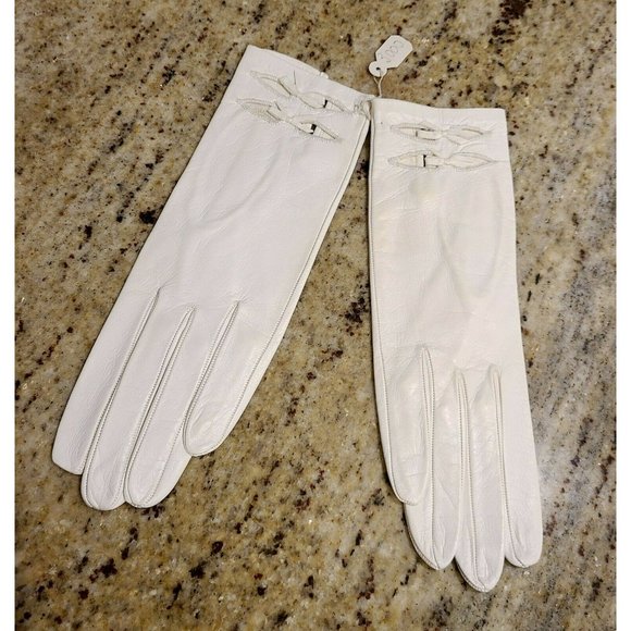 Unbranded Accessories - NEW Vintage Ladies White Soft Leather 8.5 " Gloves Size 5 (XS) Cutout Ribbons